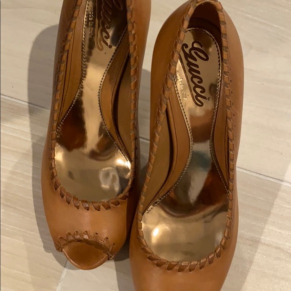 Gucci leather heels - Picture 2 of 4
